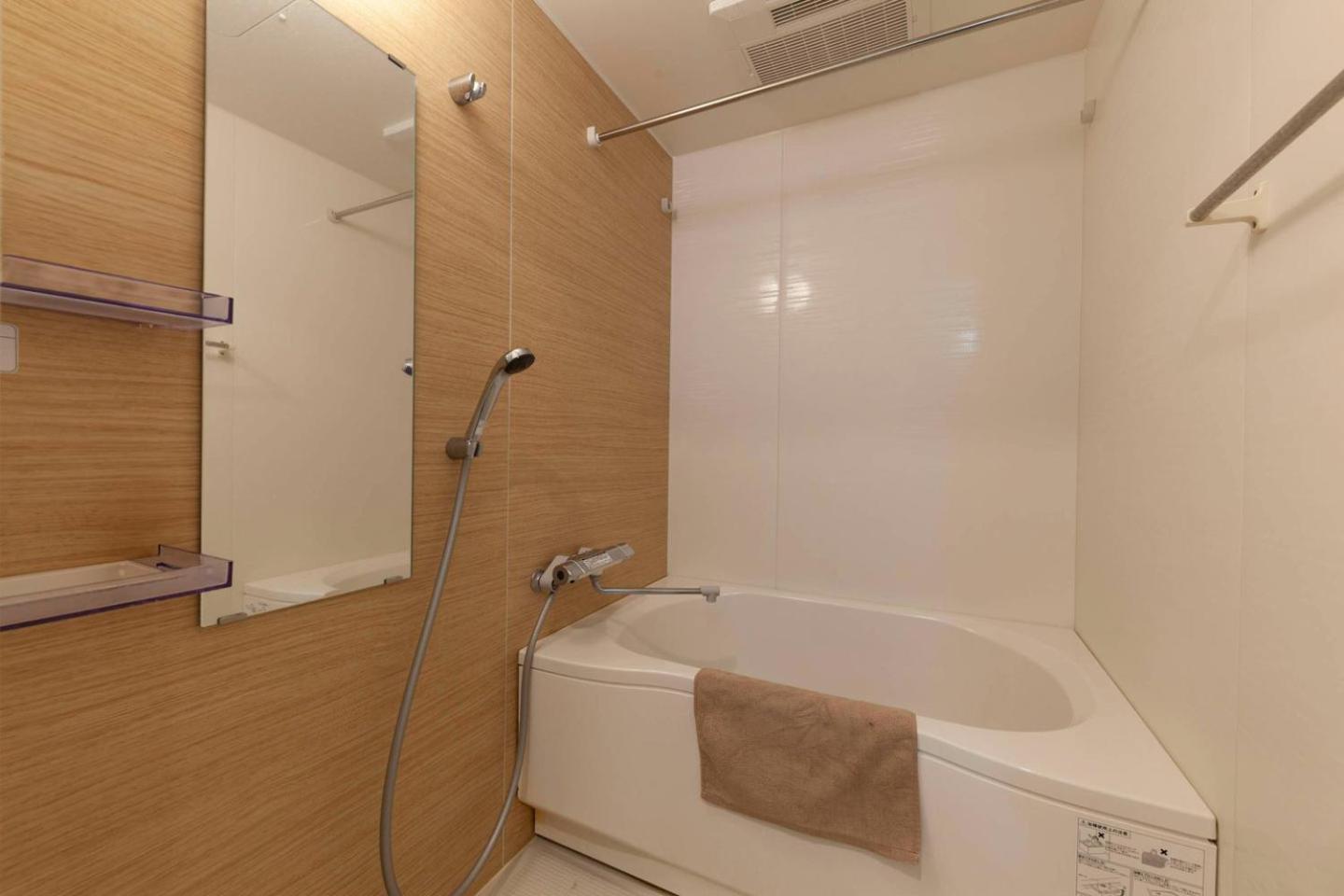 Sunshine Tower Apartemen